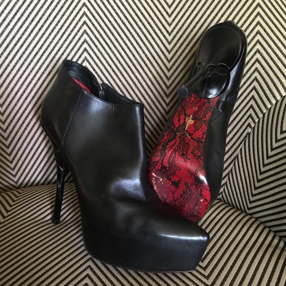 COPY - Cesare Paciotti  Black Ankle Boots Size 40 - Picture 1 of 16